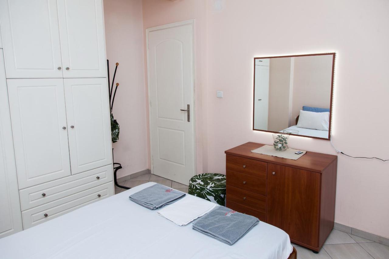 Lovely Apt In Peristeri Athen Eksteriør billede