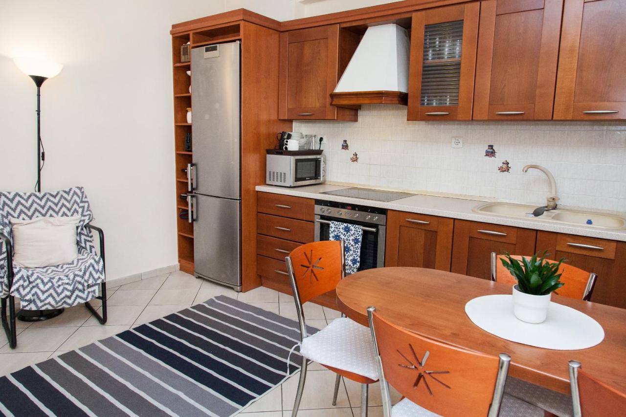 Lovely Apt In Peristeri Athen Eksteriør billede