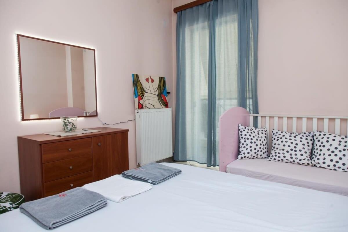 Lovely Apt In Peristeri Athen Eksteriør billede